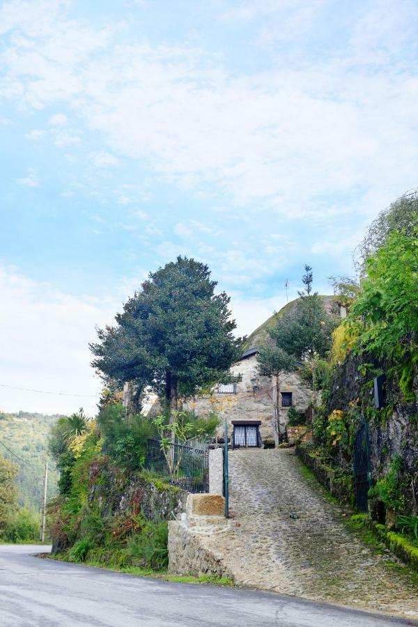 Vila Casa Do Penedo Geres Terras de Bouro Exteriér fotografie